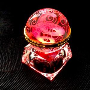 Remembrall- light up base with removable etched glass orb